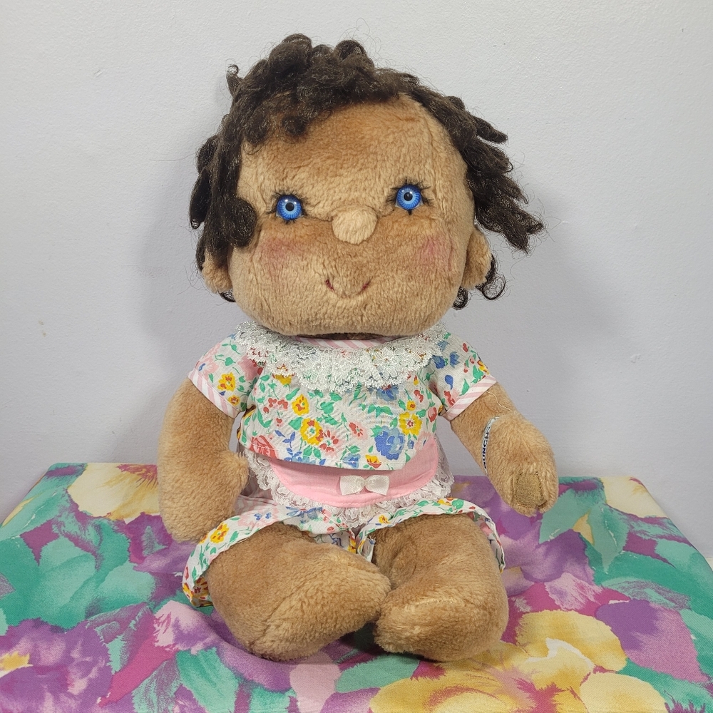 Vintage 1985 Kenner Hugga Bunch Bubbles Plush Doll